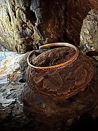 Handgemachter Kupfer-Armreif mit Gravur – Schmale Armspange aus massivem Kupfer 0,5 cm | Boho Unikat